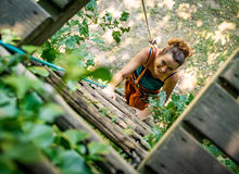 cabane dans les arbres échelle les ormes