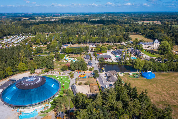 Les ormes vue dome chateau